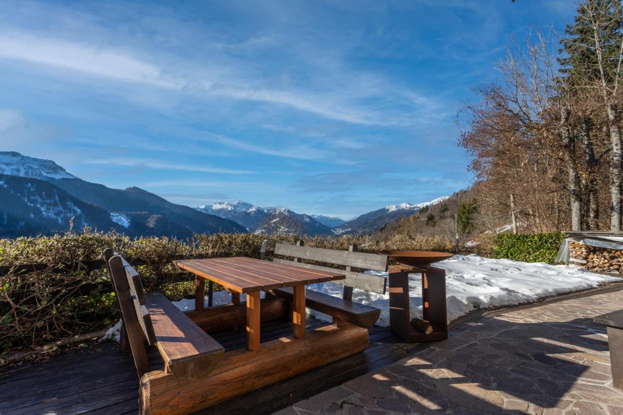 Panoramic House Carnia - Mountain View Apt With Parking And Terraces Βίλα Ligosullo Εξωτερικό φωτογραφία