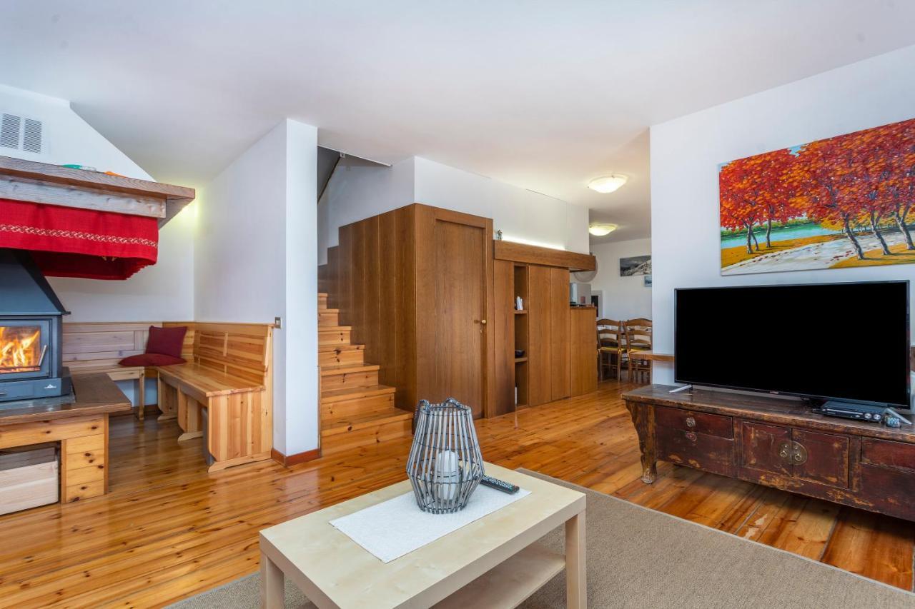 Panoramic House Carnia - Mountain View Apt With Parking And Terraces Βίλα Ligosullo Εξωτερικό φωτογραφία